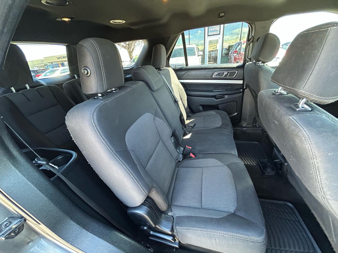 Ford Explorer XLT 4WD 2017