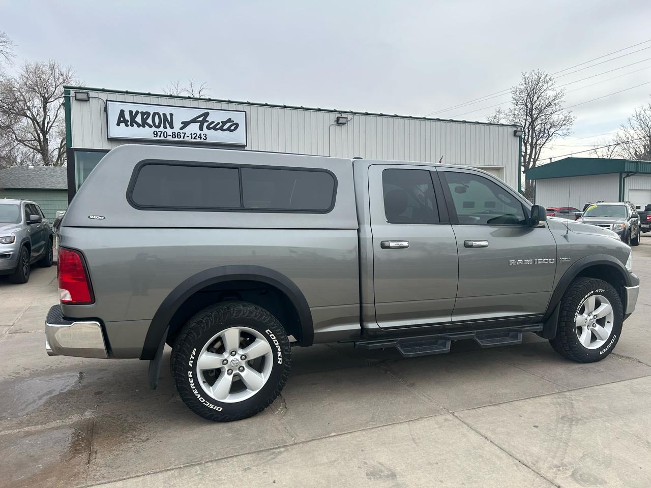 RAM 1500 SLT Quad Cab 4WD 2012
