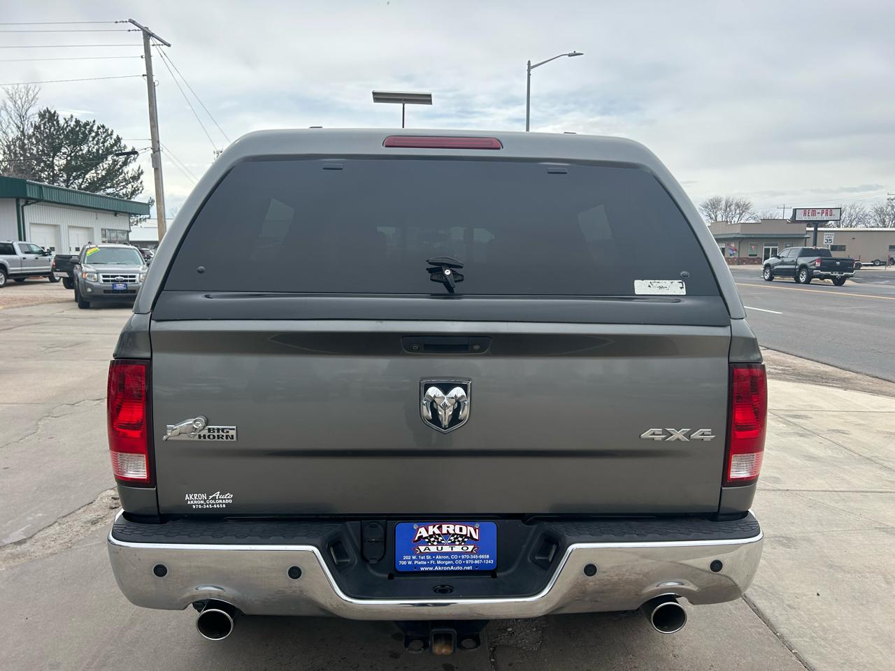 RAM 1500 SLT Quad Cab 4WD 2012