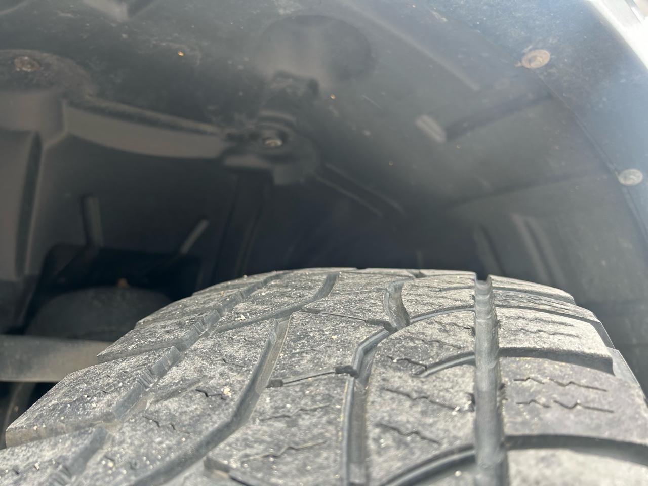 RAM 1500 SLT Quad Cab 4WD 2012