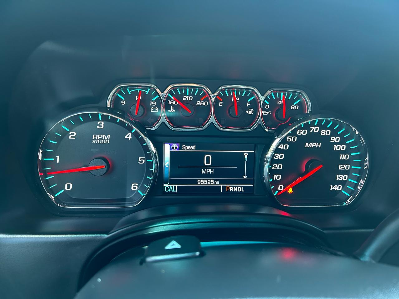 GMC Yukon SLE 4WD 2017