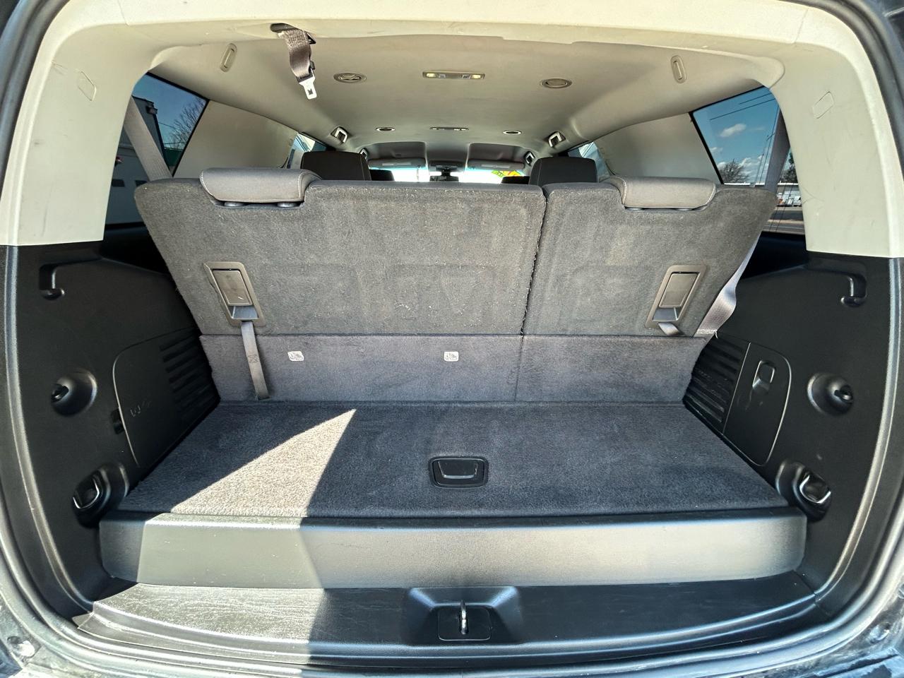 GMC Yukon SLE 4WD 2017