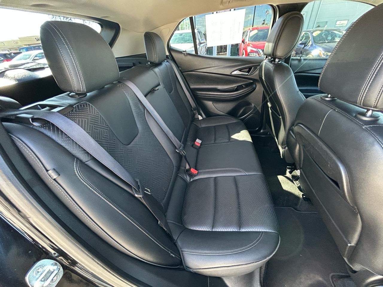 Buick Encore GX Essence AWD 2021