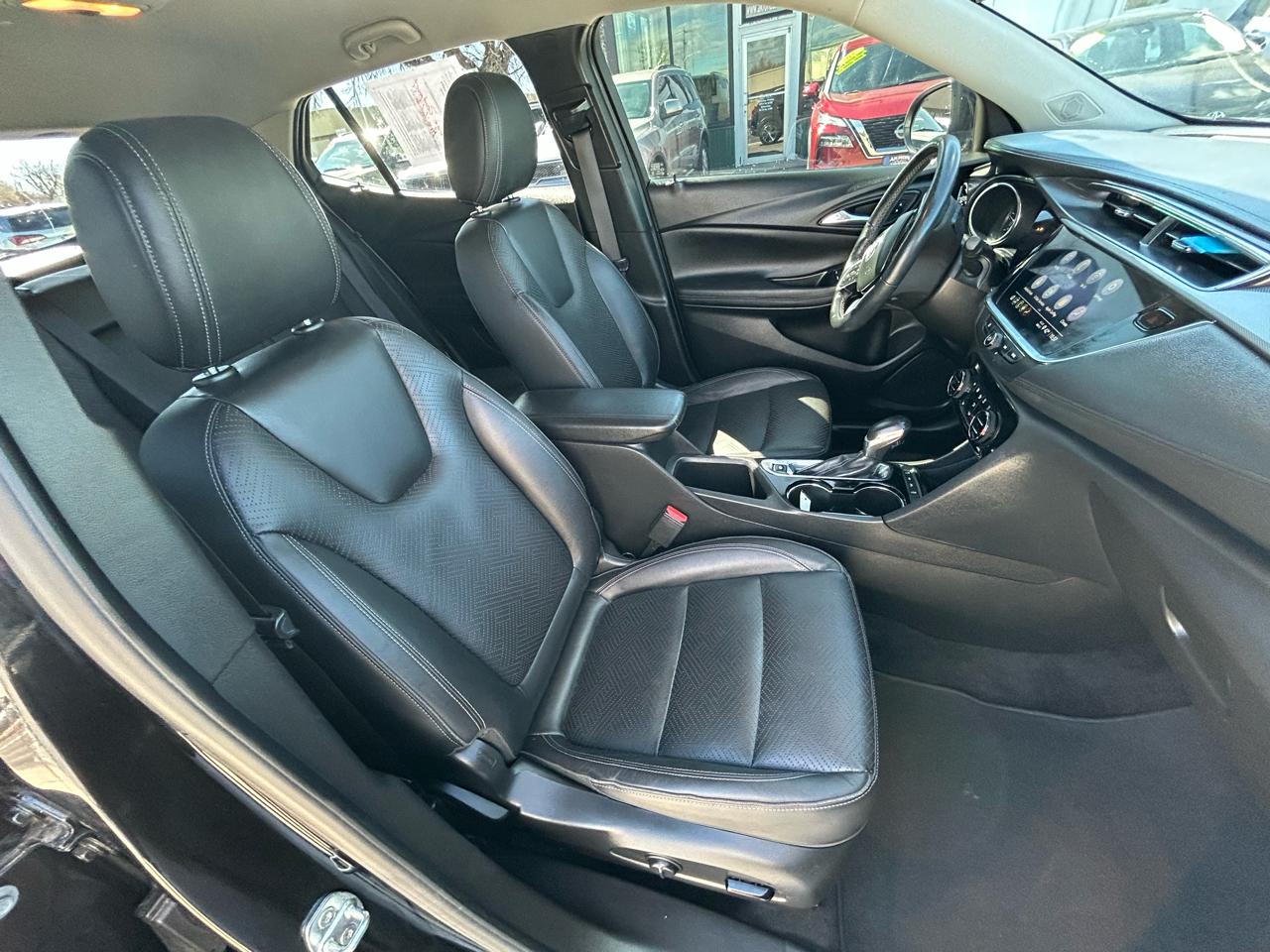 Buick Encore GX Essence AWD 2021