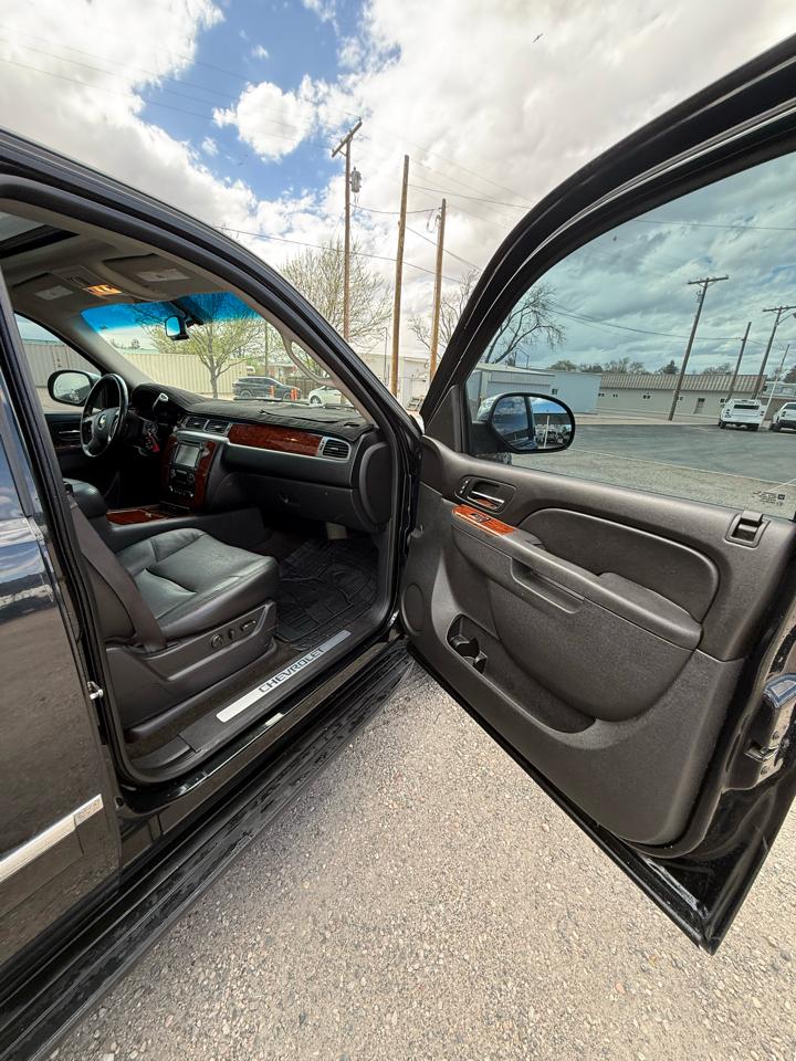 Chevrolet Tahoe LTZ 4WD 2013