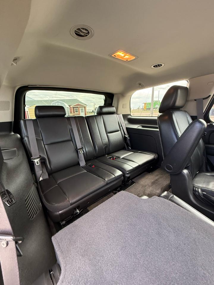 Chevrolet Tahoe LTZ 4WD 2013