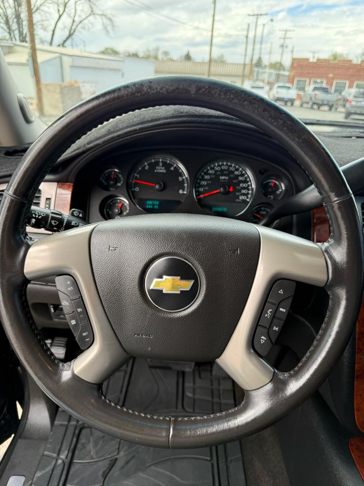 Chevrolet Tahoe LTZ 4WD 2013