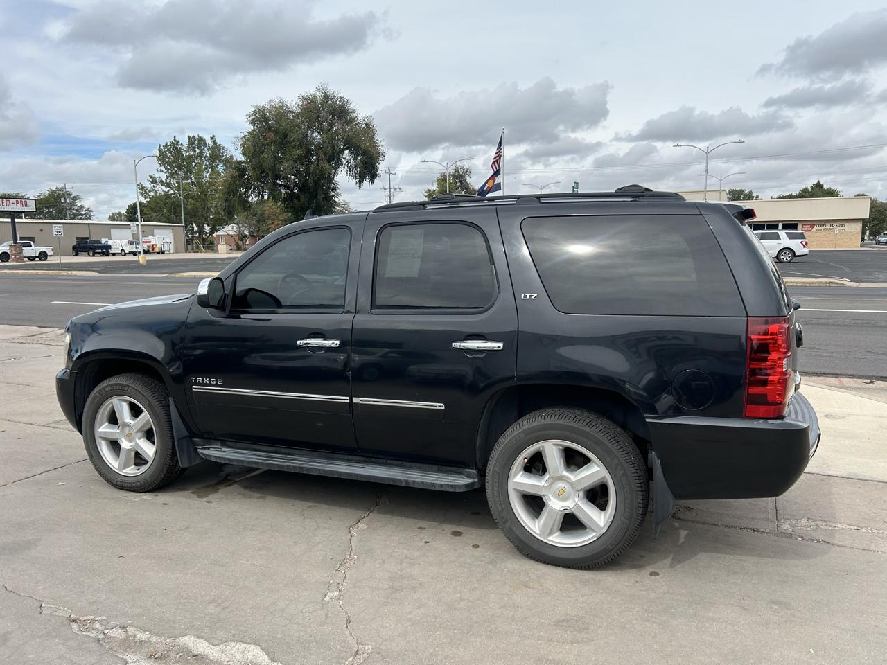 Chevrolet Tahoe 4WD 4dr 1500 LTZ 2013