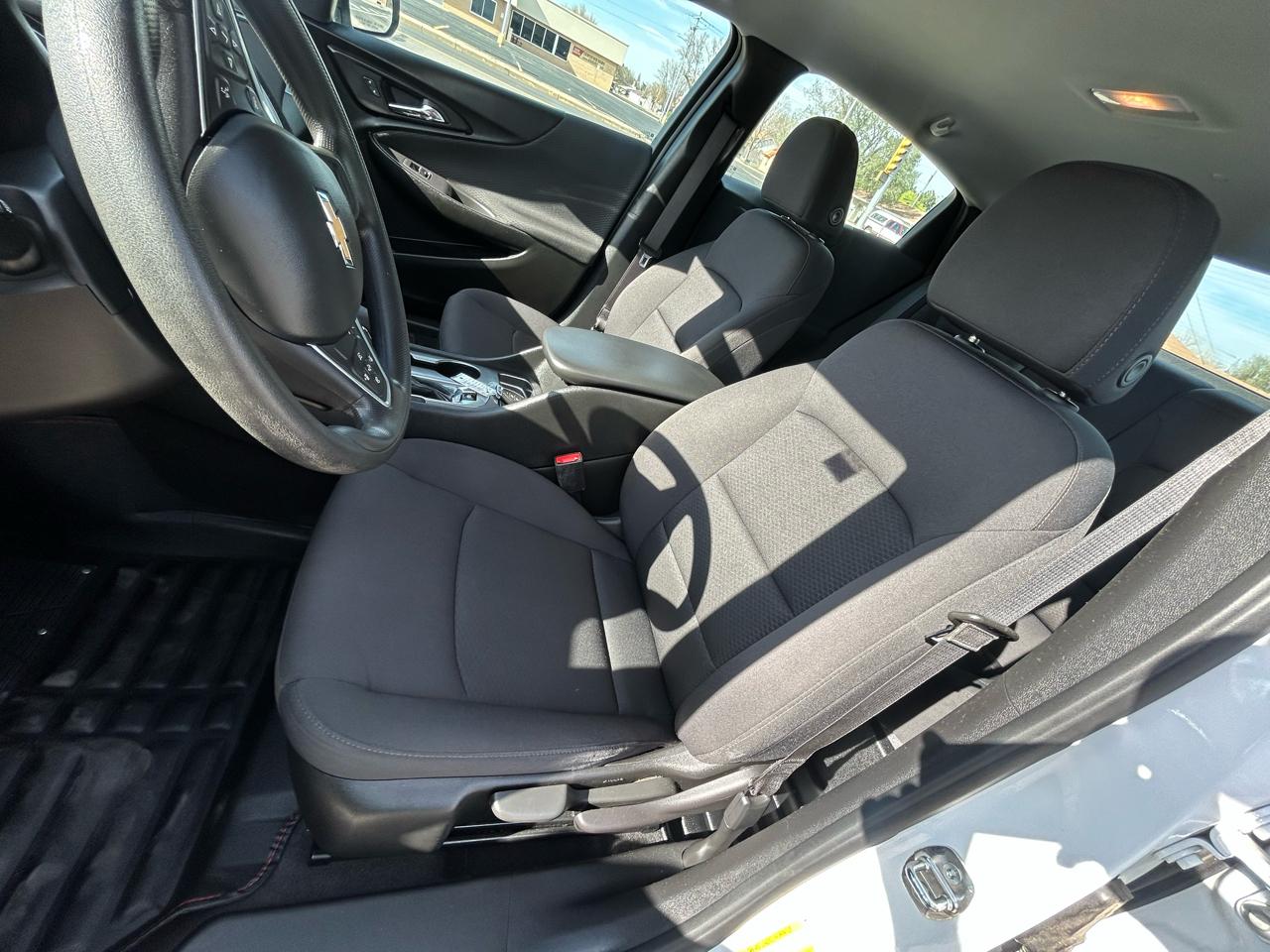 Chevrolet Malibu 4dr Sdn LS 2023