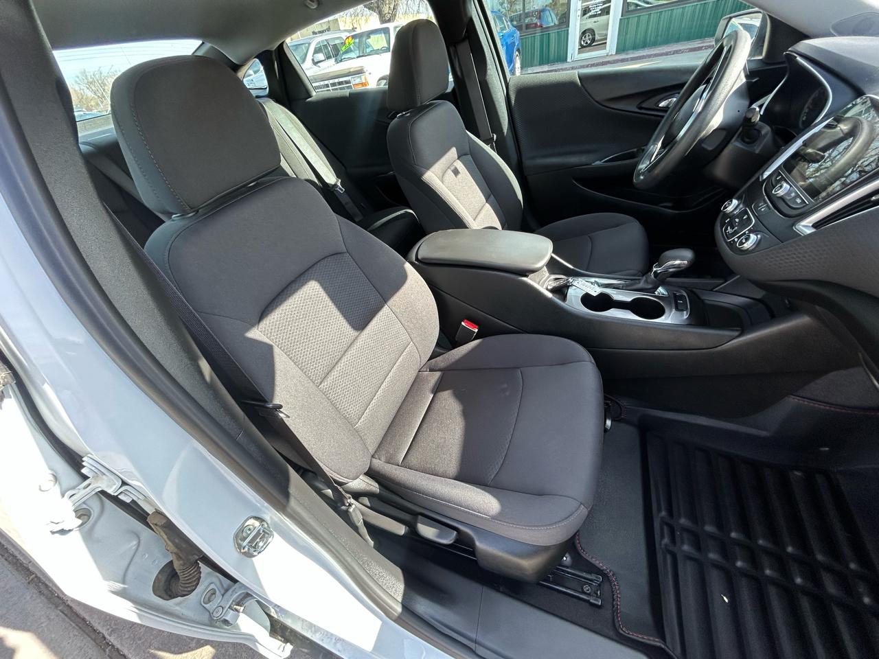 Chevrolet Malibu 4dr Sdn LS 2023