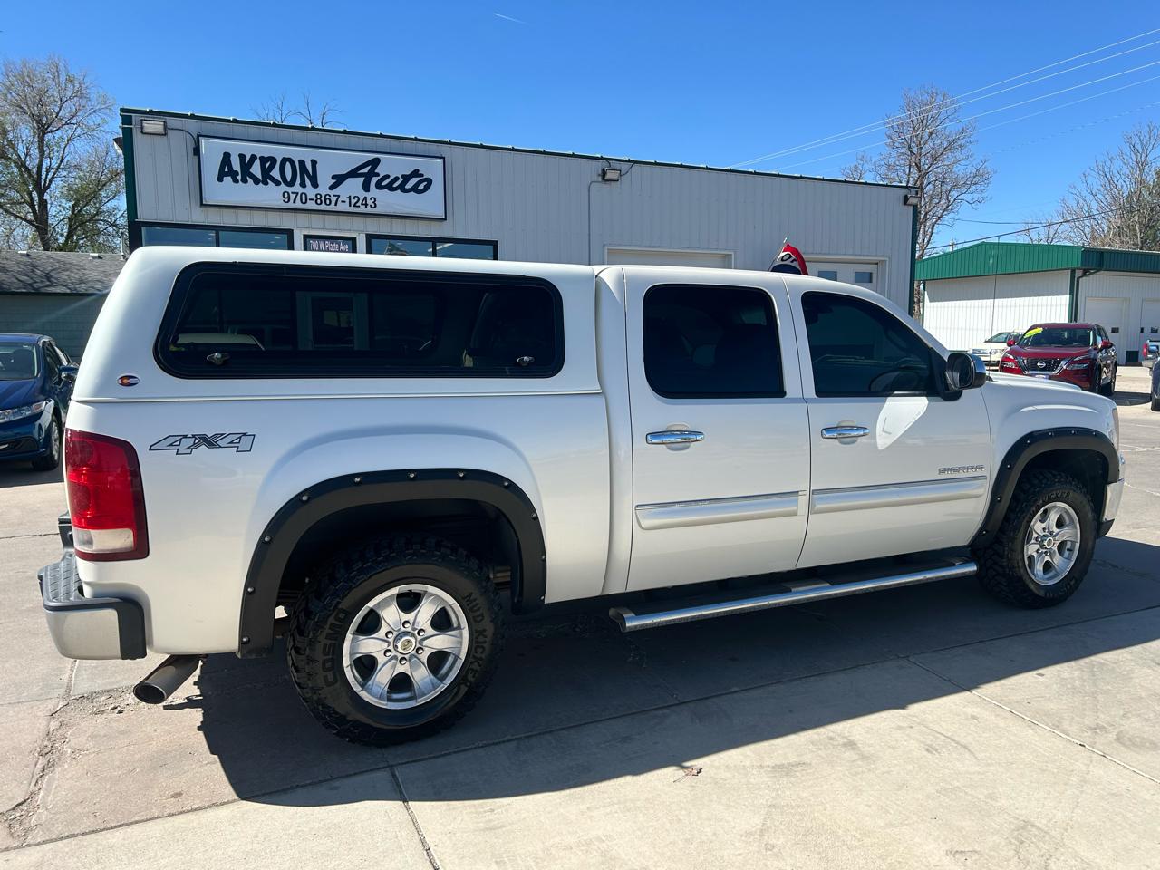 GMC Sierra 1500 SLT Crew Cab 4WD 2010