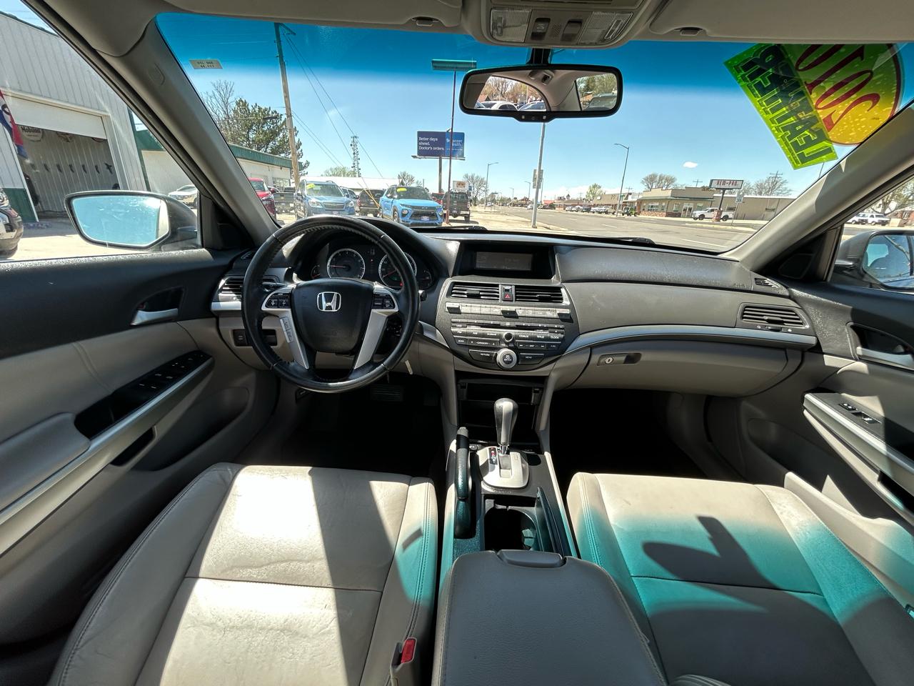 Honda Accord EX-L Sedan AT 2010