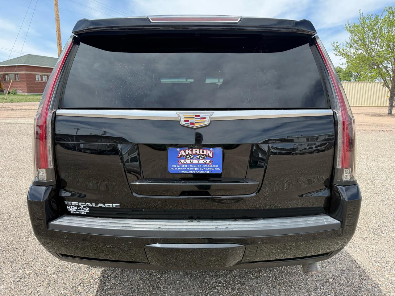 Cadillac Escalade Luxury 4WD 2017