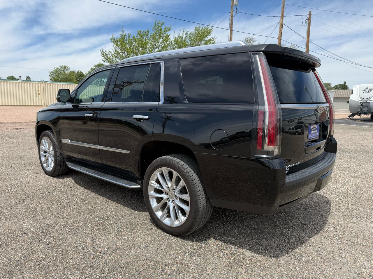 Cadillac Escalade Luxury 4WD 2017