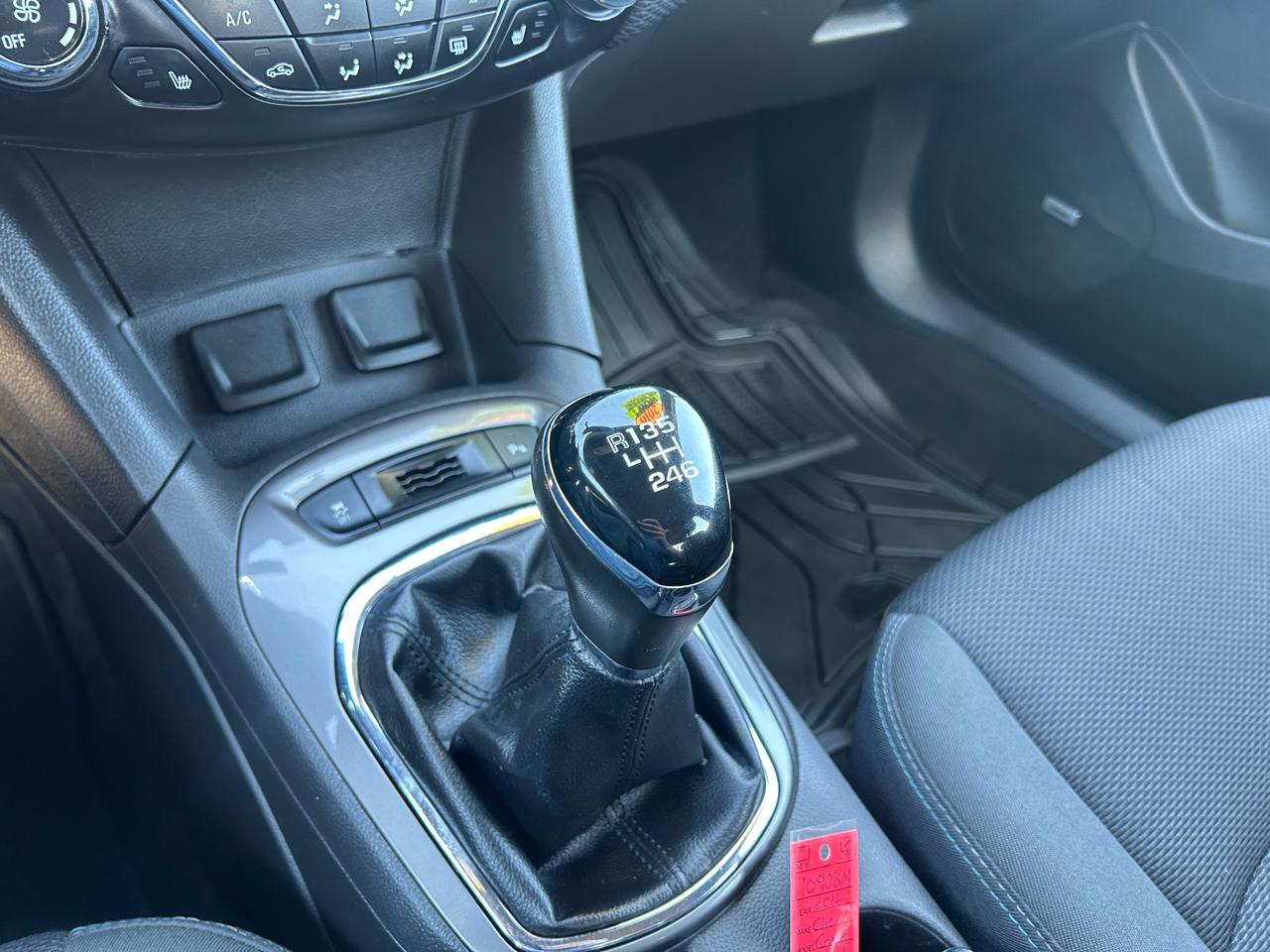 Chevrolet Cruze 1LT Manual 2016