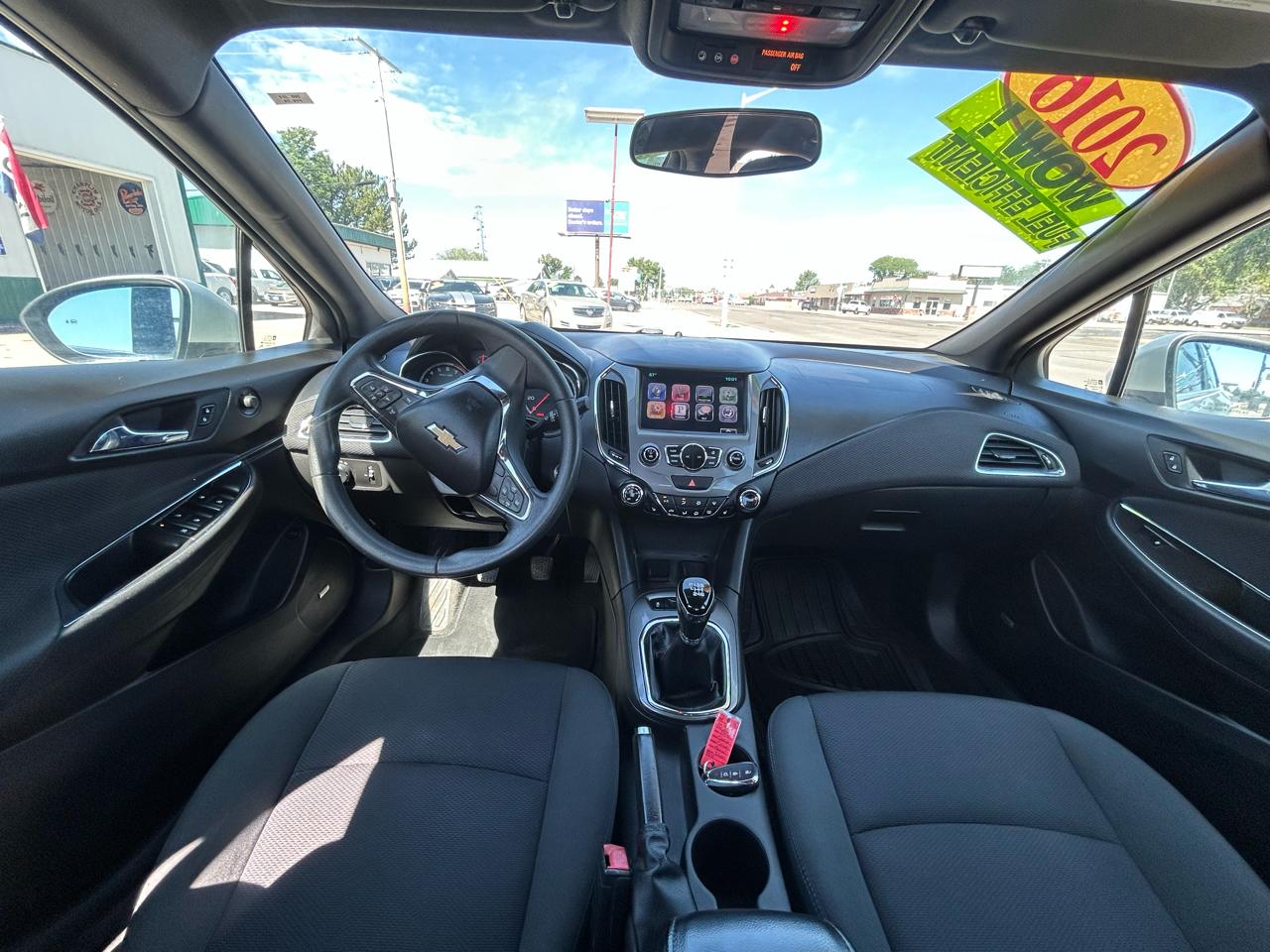 Chevrolet Cruze 1LT Manual 2016