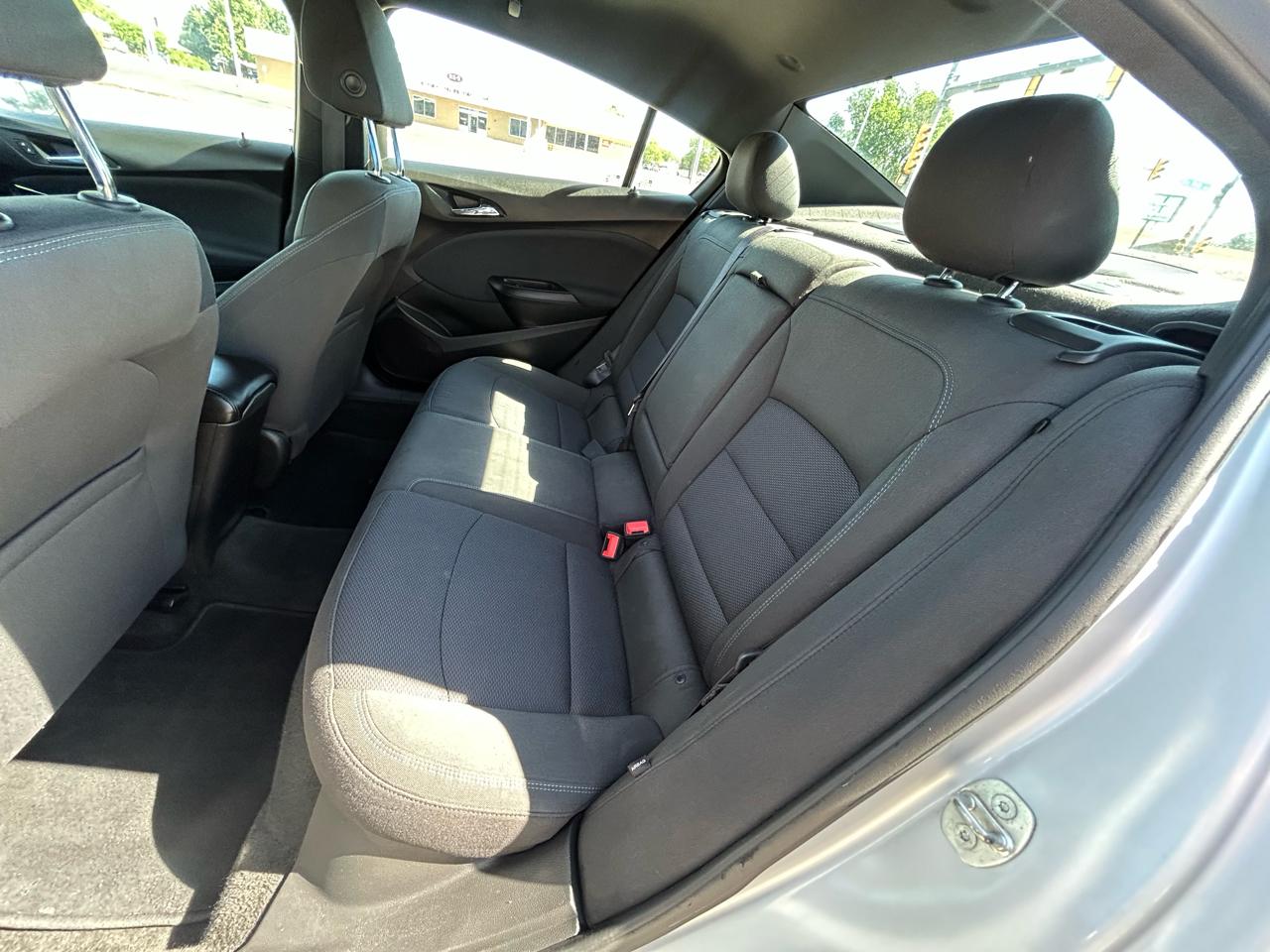 Chevrolet Cruze 1LT Manual 2016