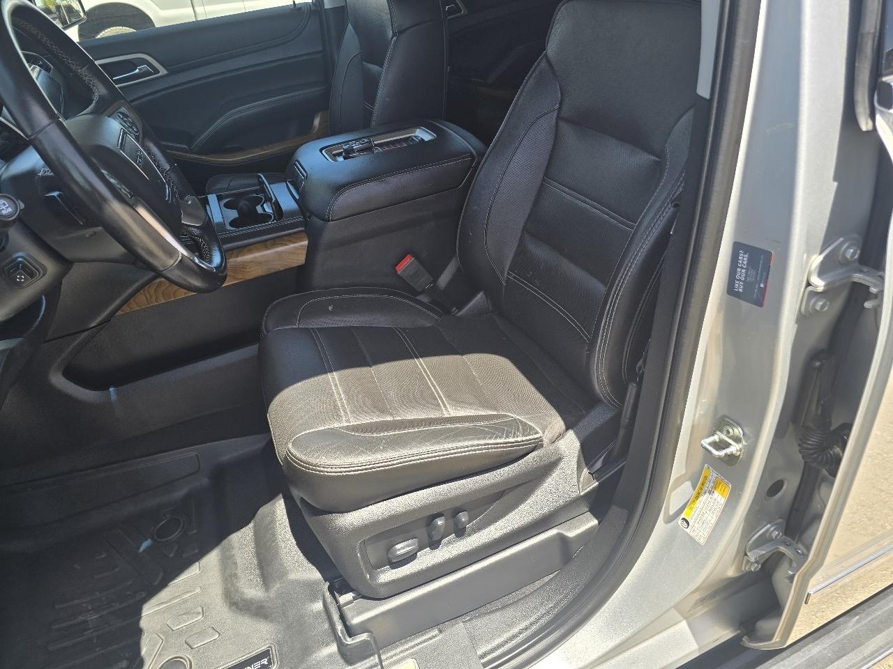 GMC Yukon XL Denali 4WD 2020