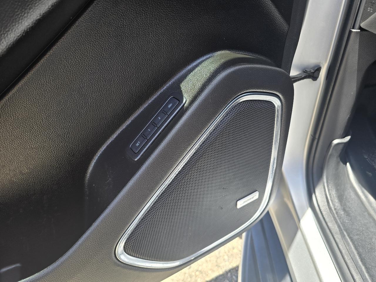 GMC Yukon XL Denali 4WD 2020