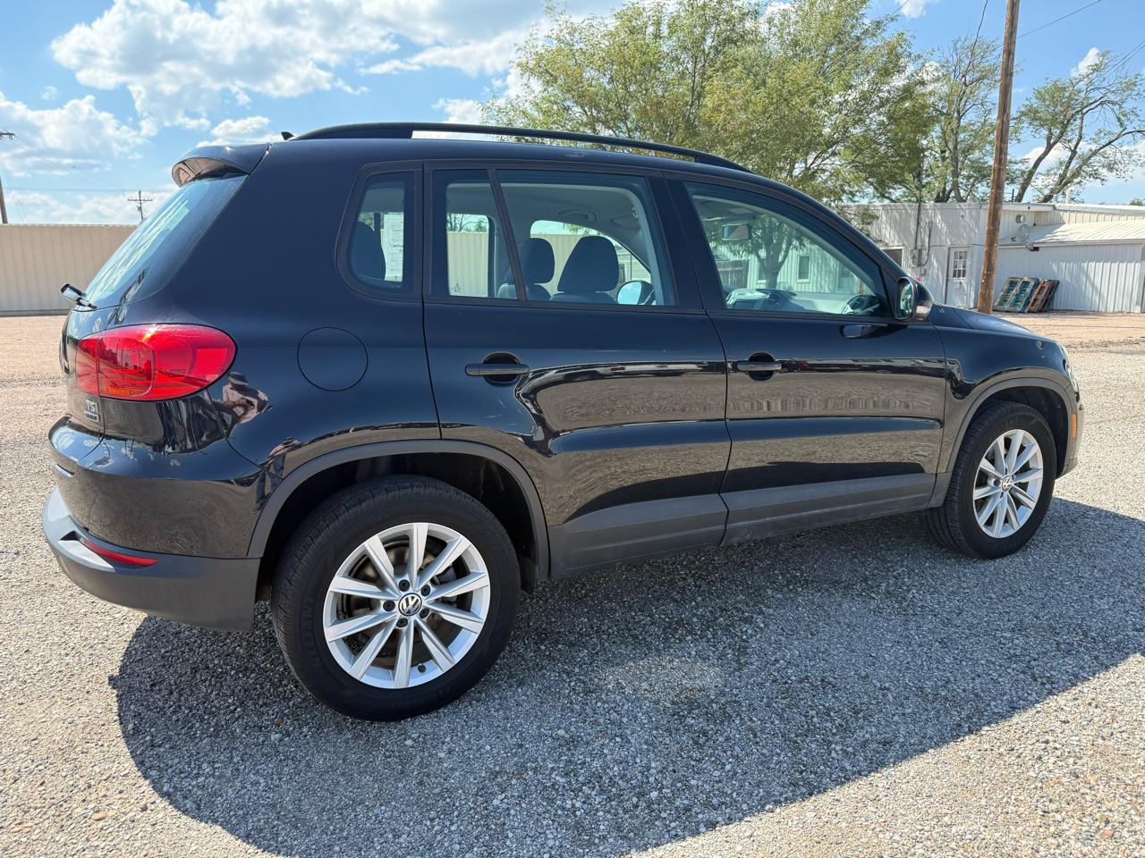 Volkswagen Tiguan S 4Motion 2018