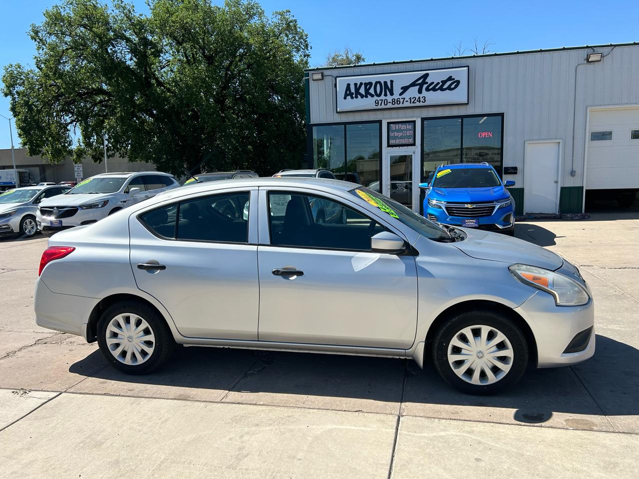 Nissan Versa 1.6 S 5M 2017