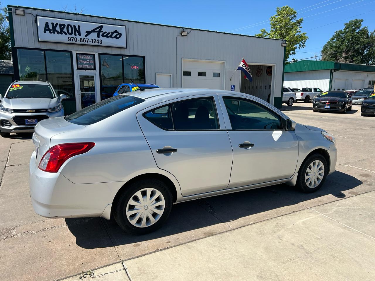 Nissan Versa 1.6 S 5M 2017