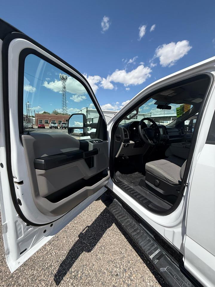Ford F-250 SD XL Crew Cab 4WD 2019