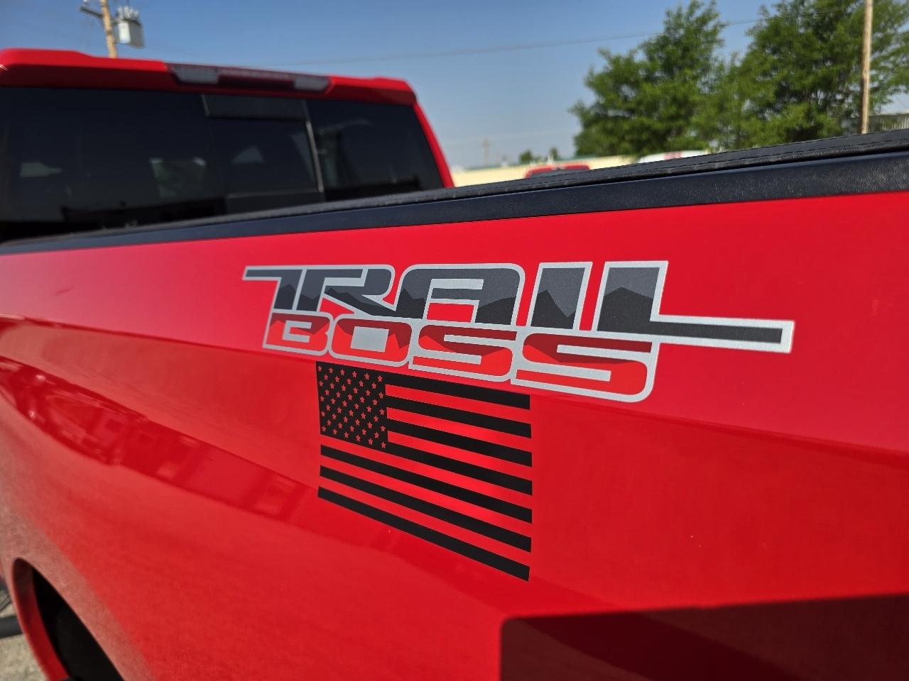 Chevrolet Silverado 1500 LT Trail Boss Crew Cab Long Box 4WD 2020