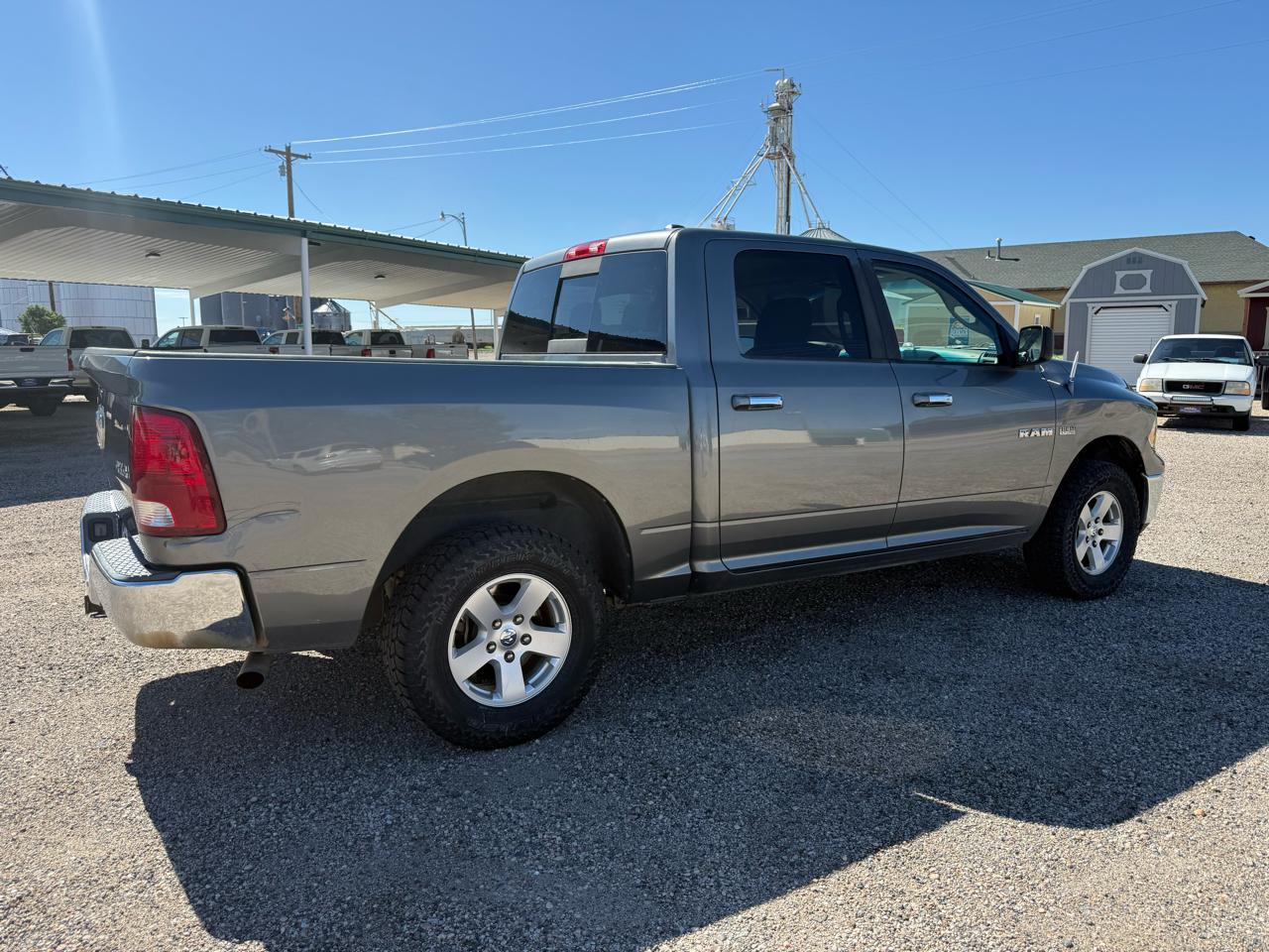 Dodge Ram 1500 SLT Crew Cab 4WD 2009