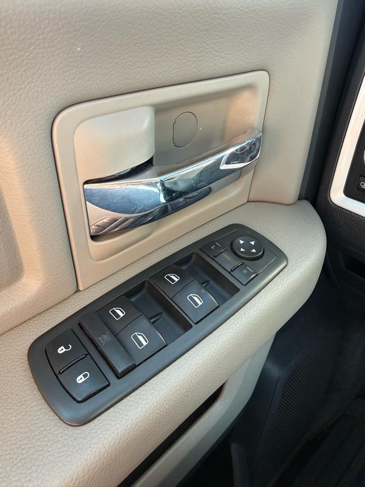 Dodge Ram 1500 SLT Crew Cab 4WD 2009