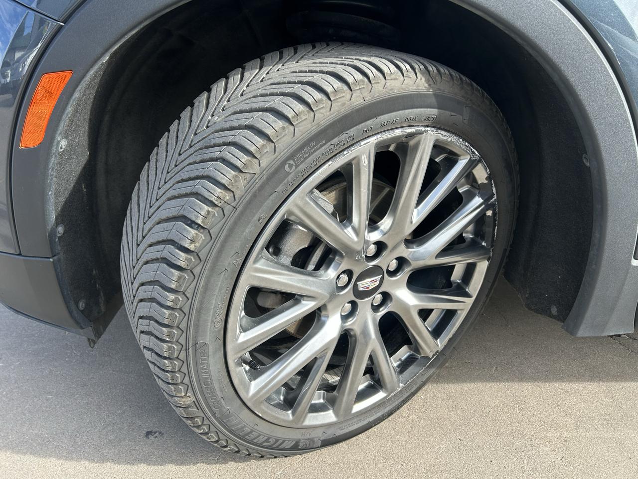 Cadillac XT4 Sport AWD 2019