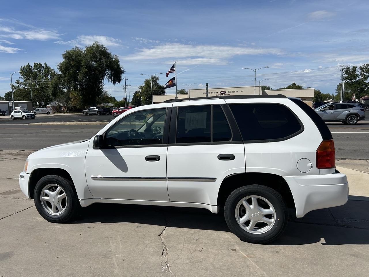 GMC Envoy SLE-1 4WD 2007