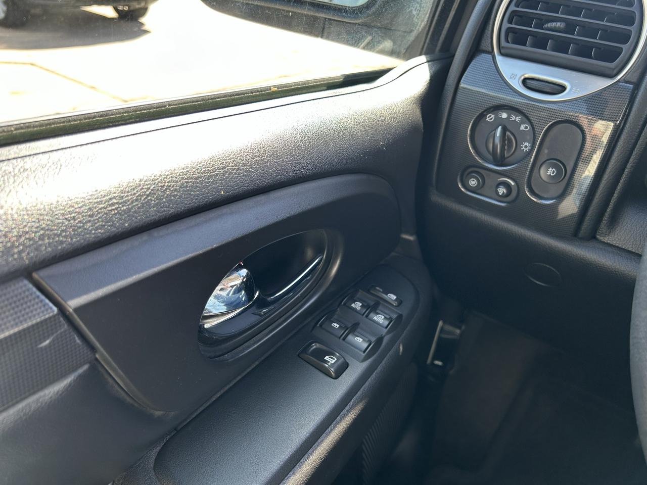 GMC Envoy SLE-1 4WD 2007