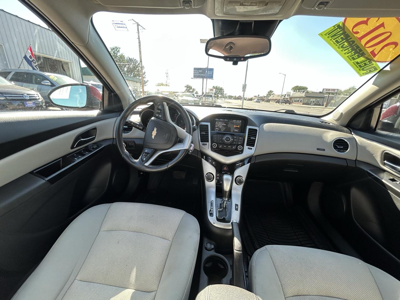 Chevrolet Cruze 1LT Auto 2013