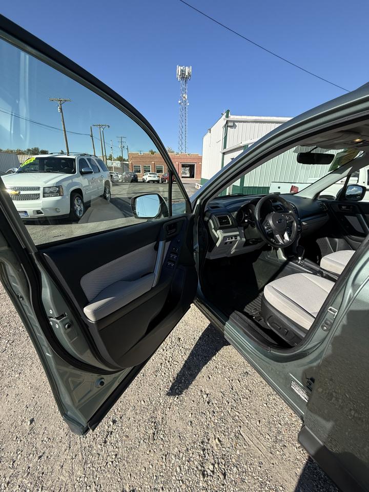 Subaru Forester 2.5i Premium CVT 2017