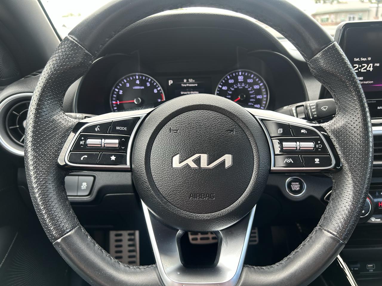 Kia Forte GT-Line IVT 2024