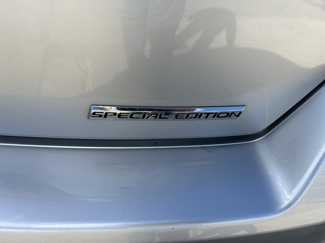 Honda Accord Sdn 4dr I4 Auto SE 2011