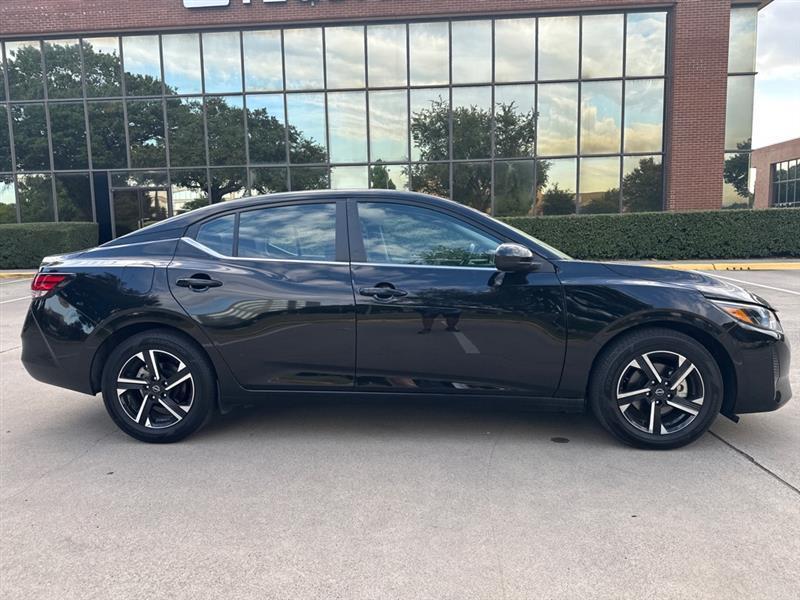 Nissan Sentra SV 2024