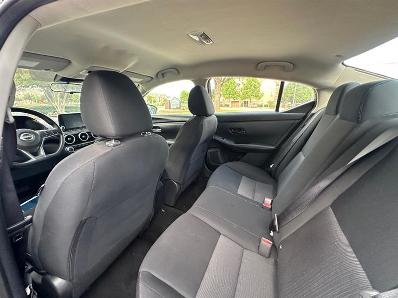 Nissan Sentra SV 2024