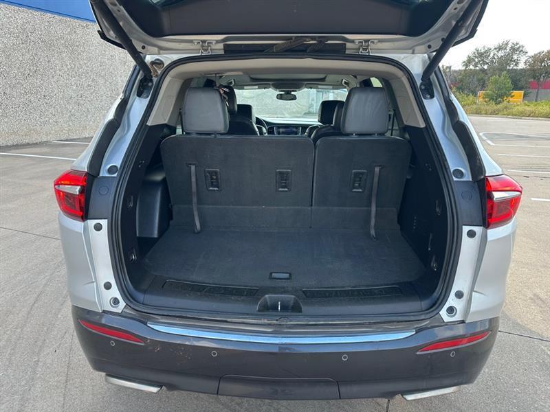 Buick Enclave Essence AWD 2021