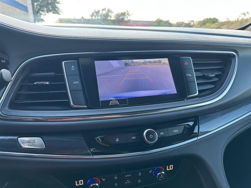 Buick Enclave Essence AWD 2021