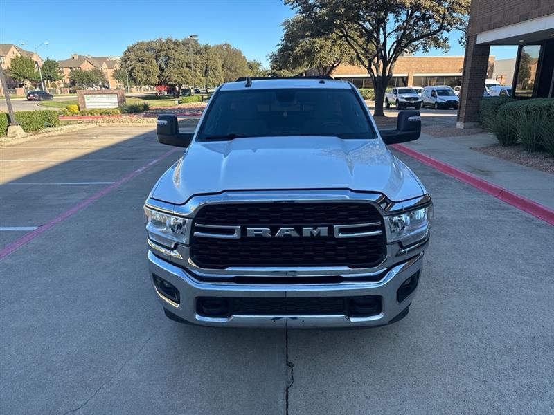 RAM 2500 SLT 2WD 2023