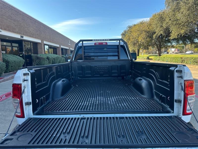 RAM 2500 SLT 2WD 2023