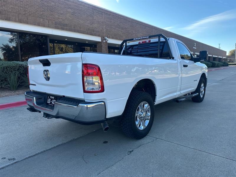 RAM 2500 SLT 2WD 2023