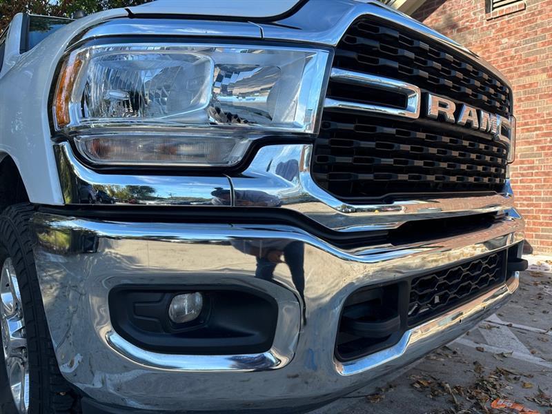 RAM 2500 SLT 2WD 2023