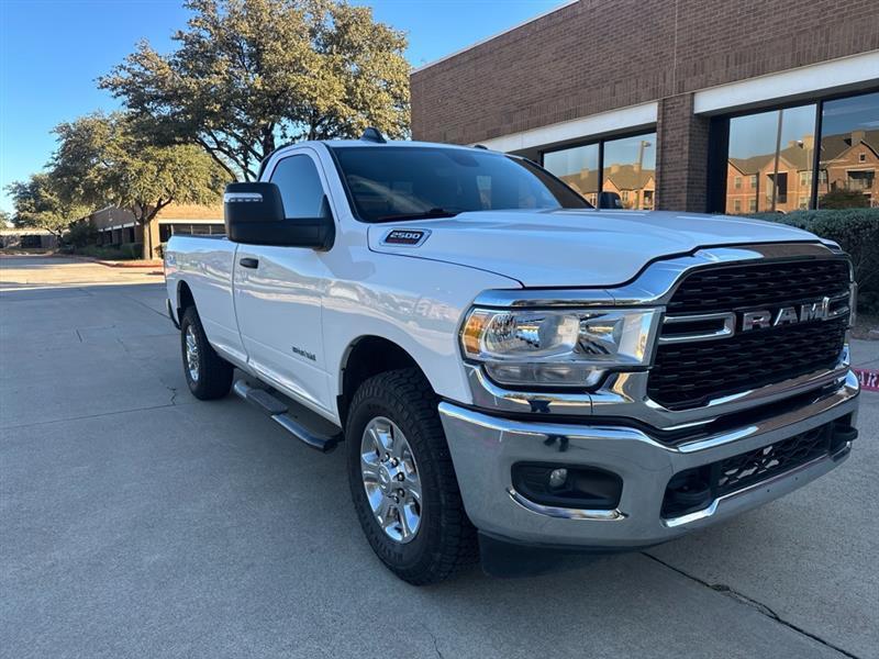 RAM 2500 SLT 2WD 2023