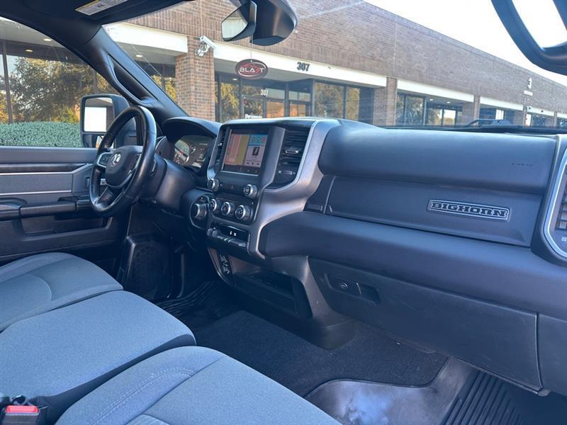 RAM 2500 SLT 2WD 2023