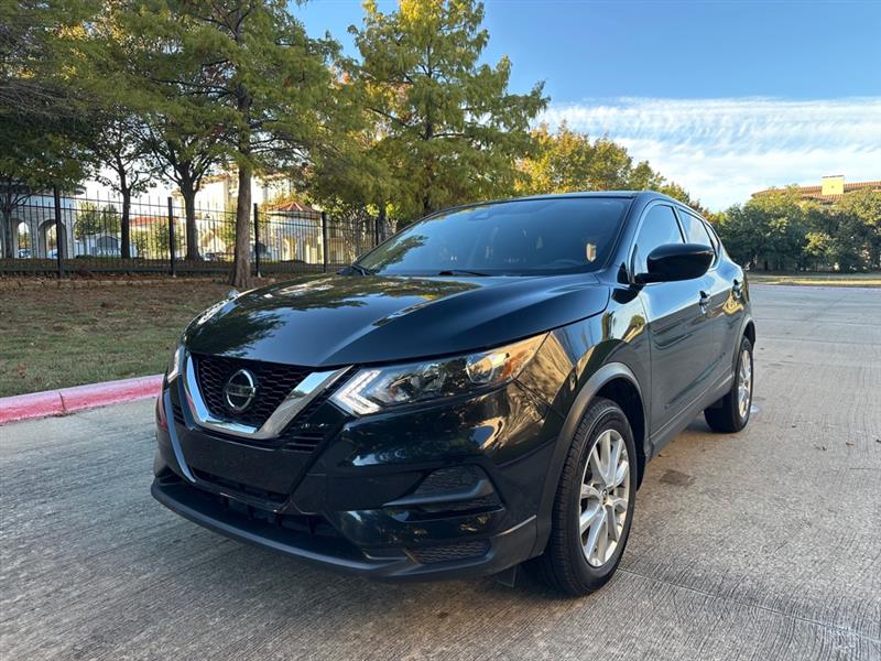 Nissan Rogue Sport S 2022