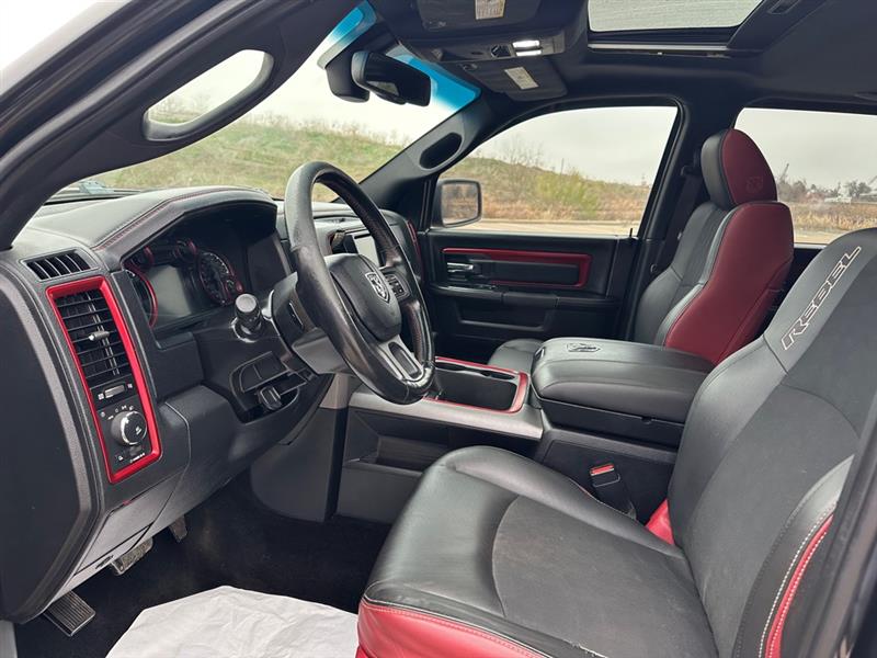 RAM 1500 Rebel Crew Cab SWB 4WD 2016