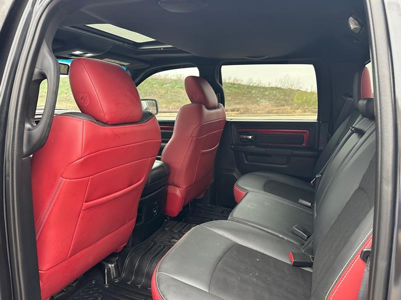 RAM 1500 Rebel Crew Cab SWB 4WD 2016